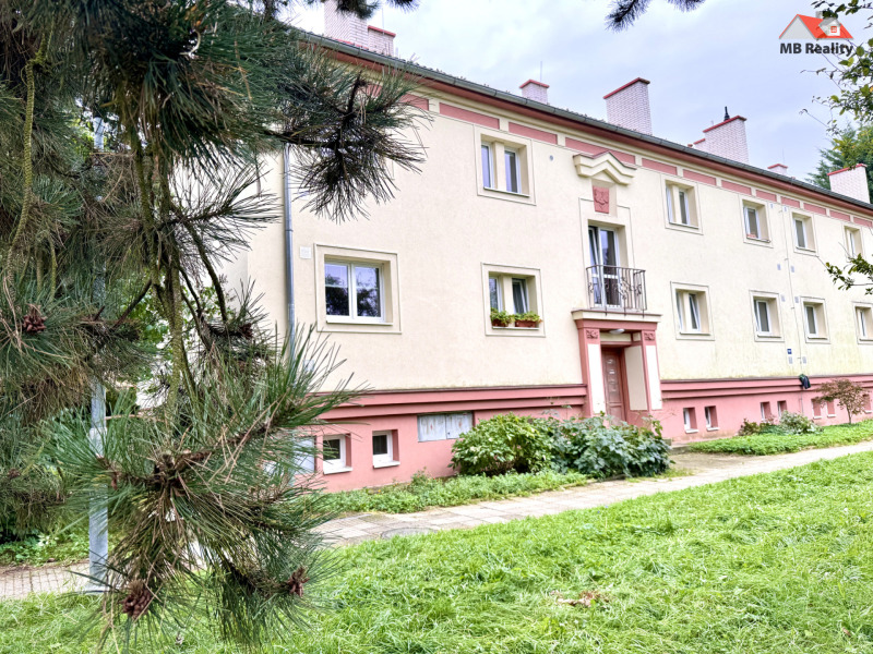 Prodej bytu 2+KK 56,1 m2 + zděný sklep, Zlín, ul. Kamenná
