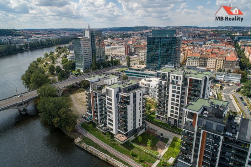 Prodám byt 2+kk,78m2, Praha, Holešovice