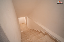 Prodej rodinného domu 5+1, 290m2, pozemek 1355, Klecany