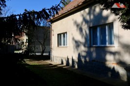 Prodám rodinný dům 5+1,zahrada 440m2,Praha 10